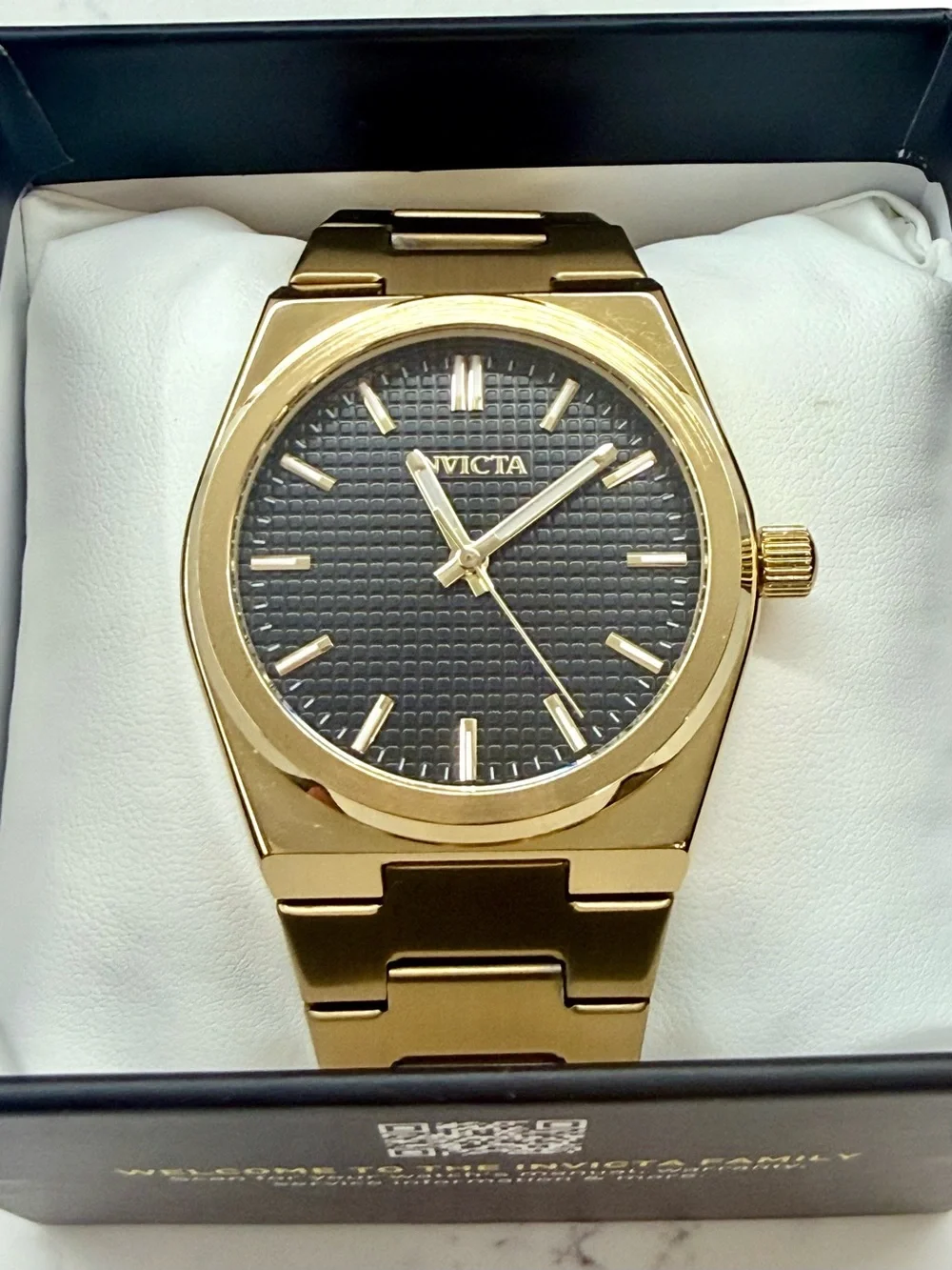 Invicta Celestial 69408 Men’s 40mm Gold Tone Black Dial Quartz Watch NWT